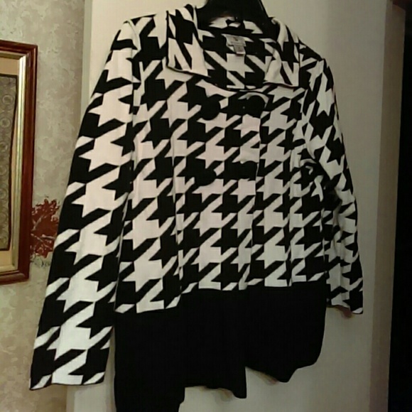 Worthington Sweaters - Very Classy  Houndstooth Thick Cardigan